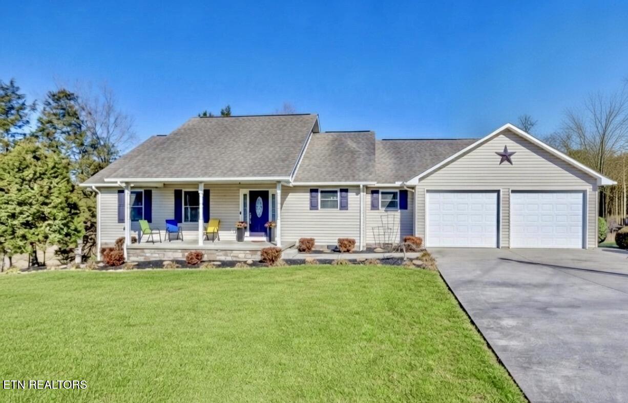 107 Mt Zion Road Jacksboro, TN 37757 - Photo 6 of 53 Pic altered for staging purposes