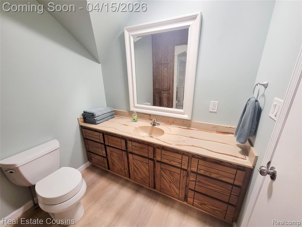 13020 Fenton Road Fenton, MI 48430 - Photo 15 of 20