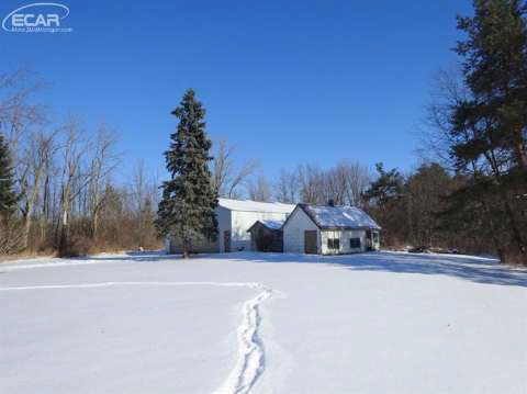 3398 North Washburn Road Davison, MI 48423 - Photo 4 of 36 20426188-3.JPG