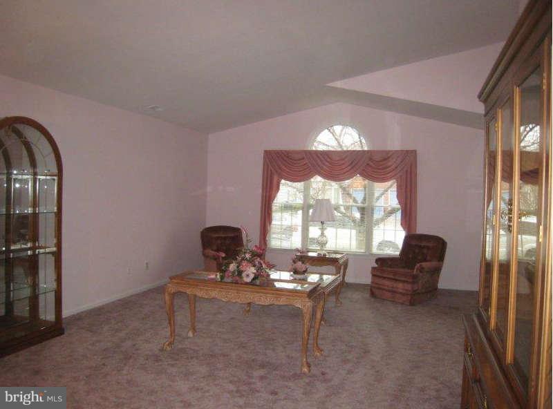794 Eastern Point Road Annapolis, MD 21401 - Photo 6 of 28 Dining Room