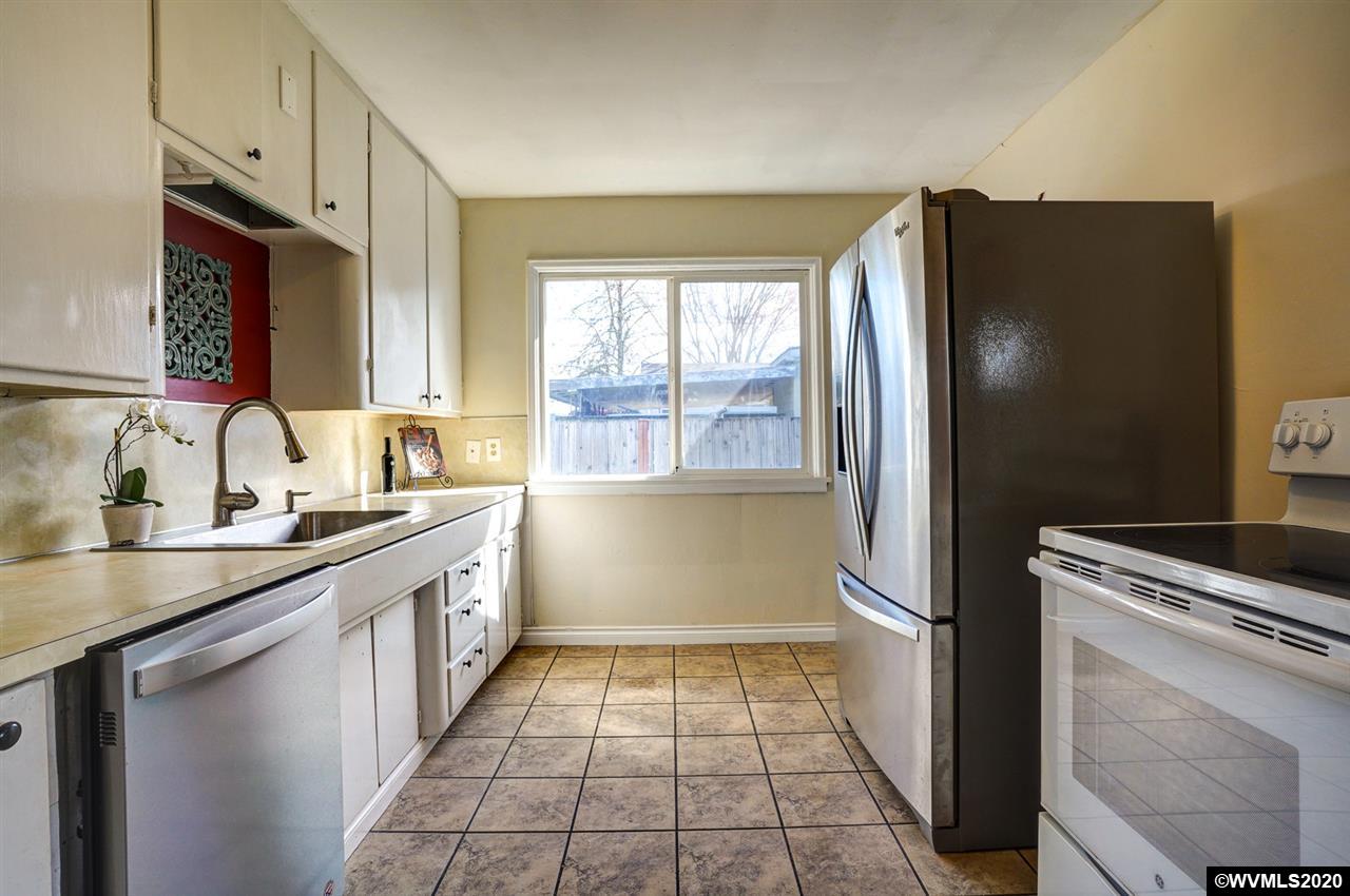 1415 Southwest Walnut Street Albany, OR 97321 - Photo 16 of 33