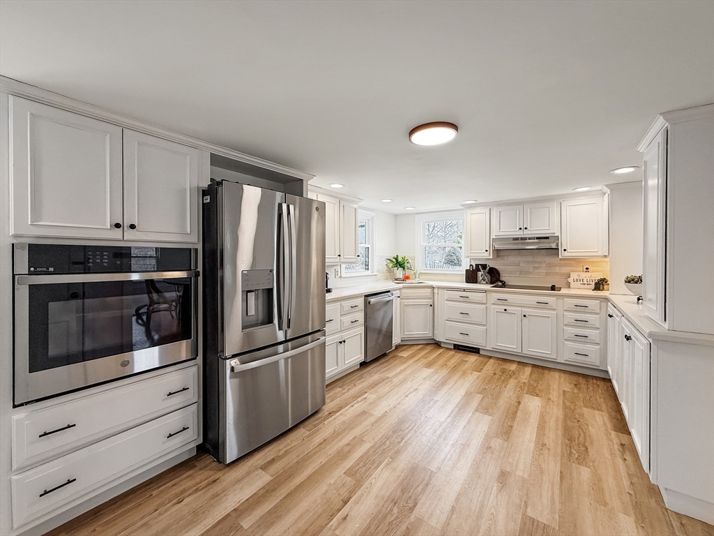 59 Greenfield Lane Scituate, MA 02066 - Photo 2 of 39