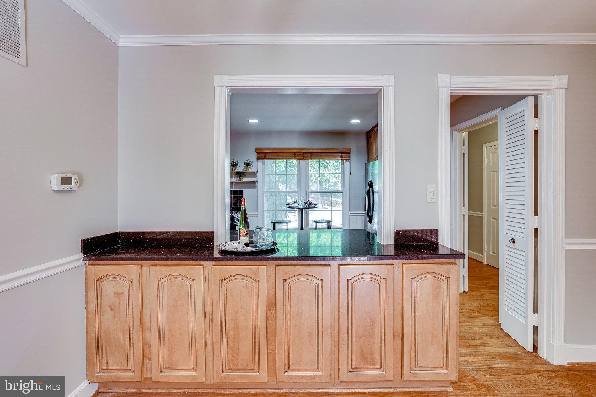 11865 Dunlop Court Reston, VA 20191 - Photo 19 of 76 Dining room and kitchen areas