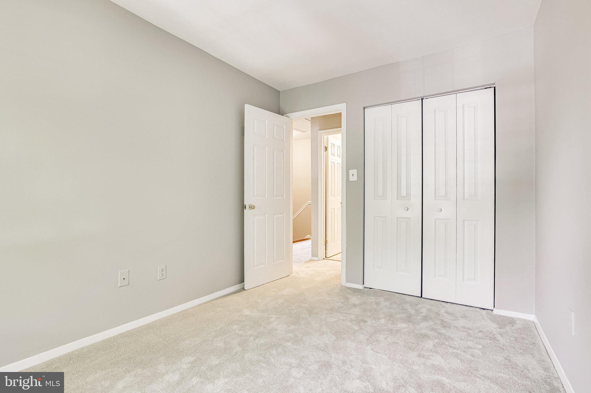 11865 Dunlop Court Reston, VA 20191 - Photo 23 of 76 Second bedroom w new plush carpet & fresh paint