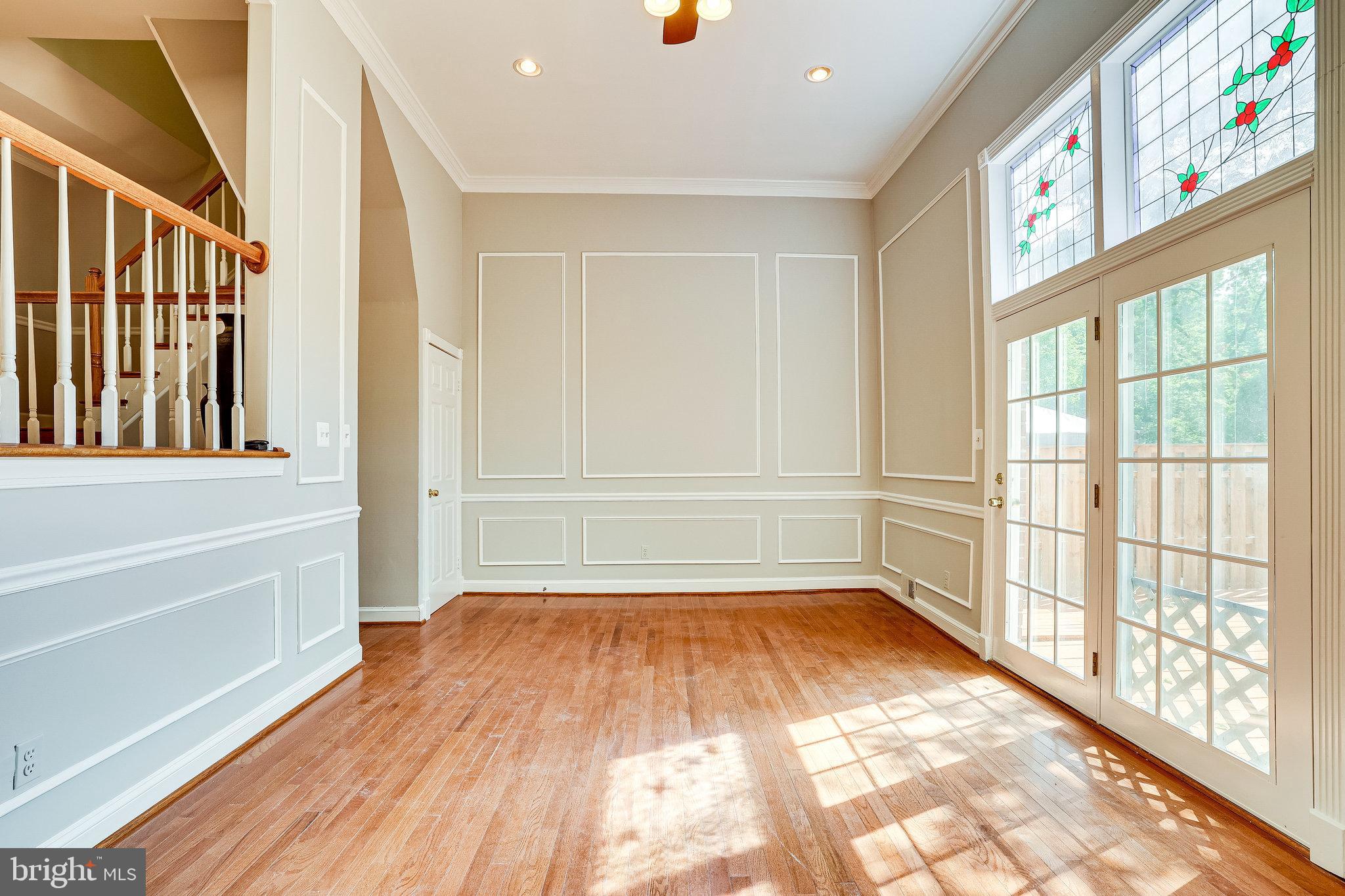 11865 Dunlop Court Reston, VA 20191 - Photo 28 of 76 Stunning living space w custom moldings
