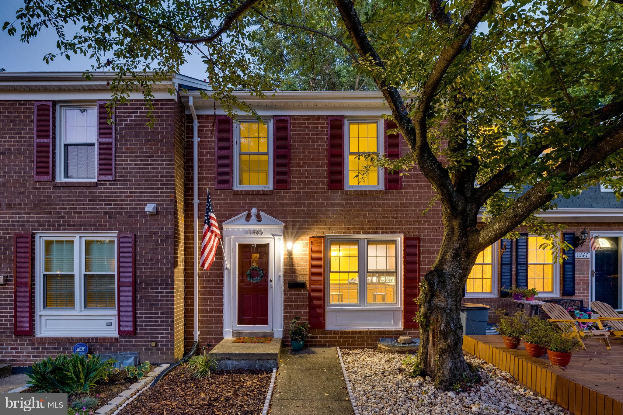 11865 Dunlop Court Reston, VA 20191 - Photo 40 of 76 Inviting townhome is desirable Deepwood
