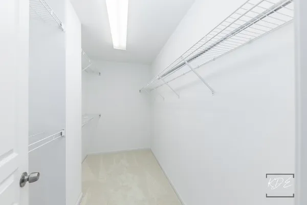 $579,900 | 1110 Oakhill Drive, Aurora, IL 60502