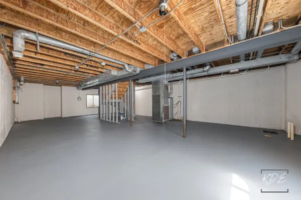 $579,900 | 1110 Oakhill Drive, Aurora, IL 60502