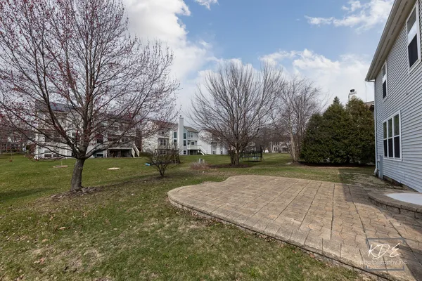 $579,900 | 1110 Oakhill Drive, Aurora, IL 60502