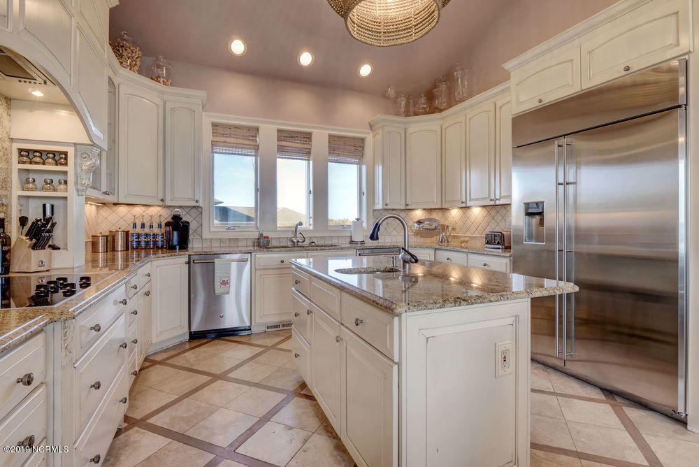 264 Beach Road North Wilmington, NC 28411 - Photo 24 of 51 Kitchen