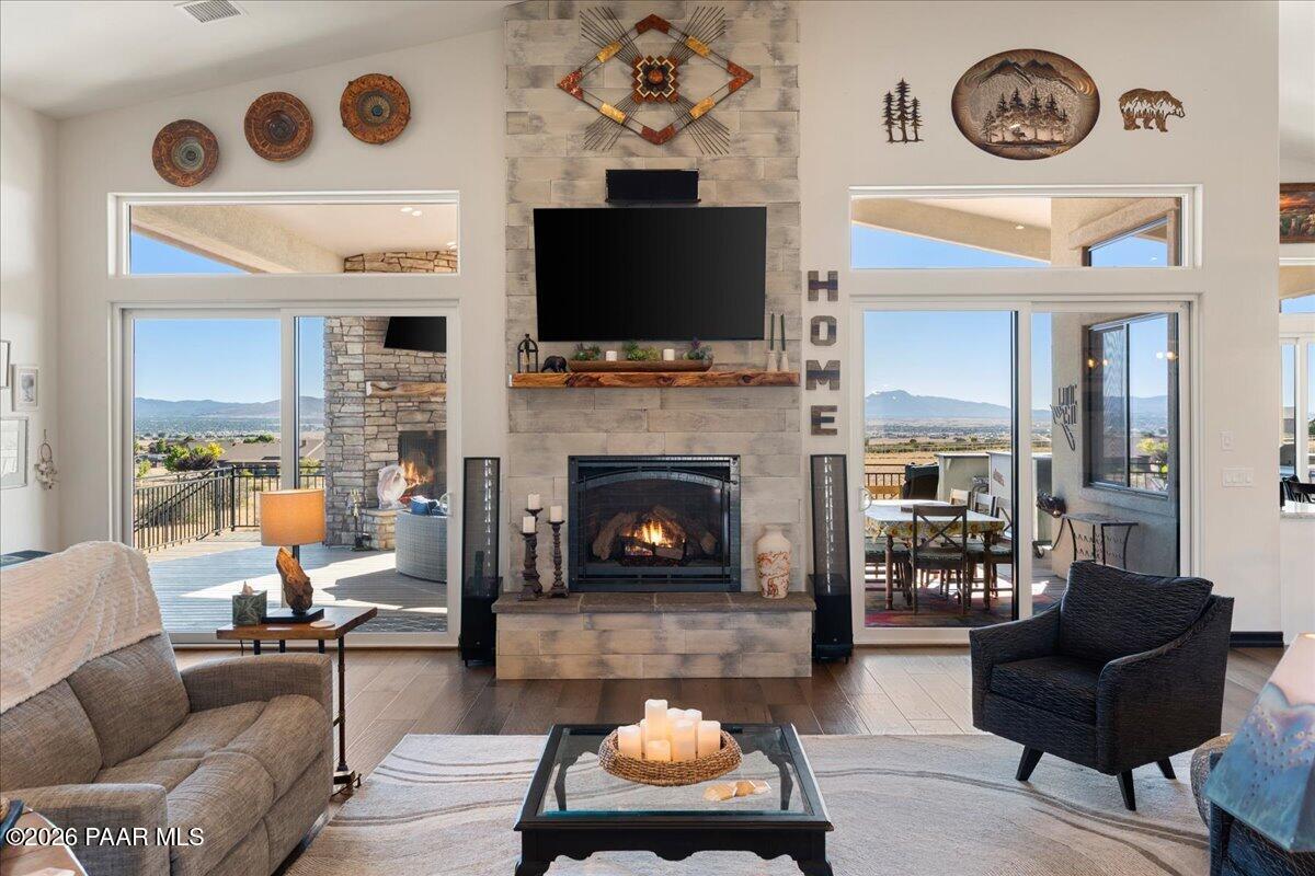 11455 East Harley Drive Prescott Valley, AZ 86315 - Photo 12 of 68 Living Room