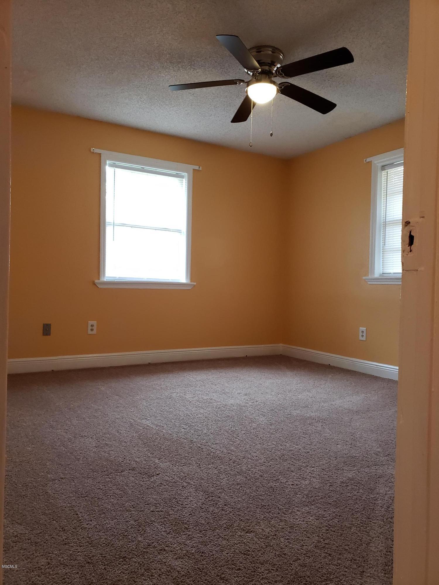 2218 Springwood Road Gautier, MS 39553 - Photo 14 of 37 20200923_145236