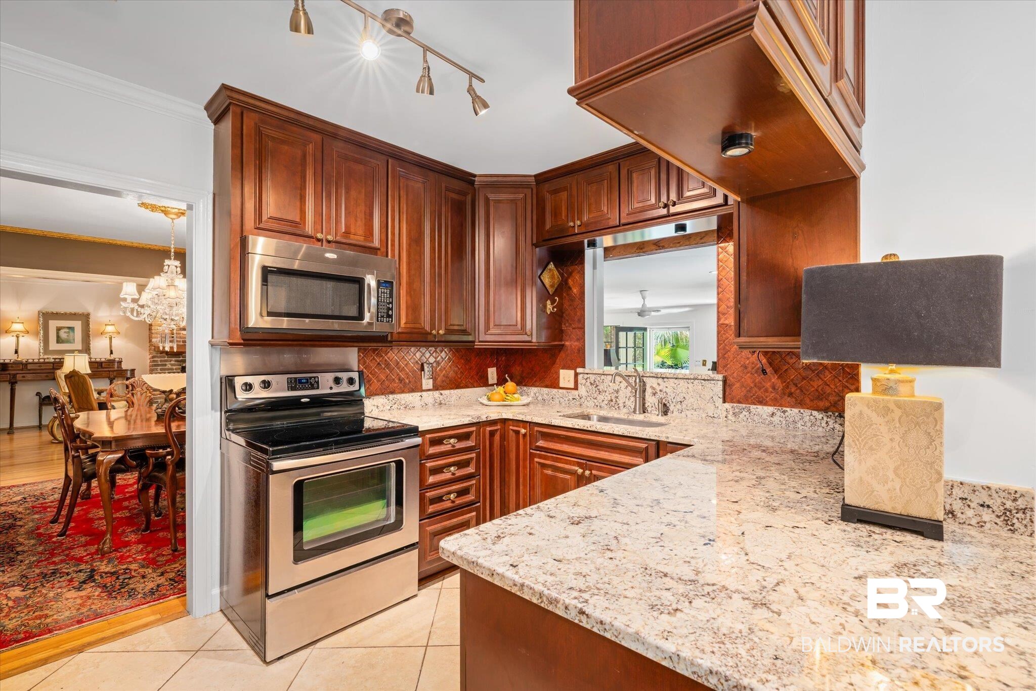 270 Jackson Drive Mobile, AL 36609 - Photo 8 of 30