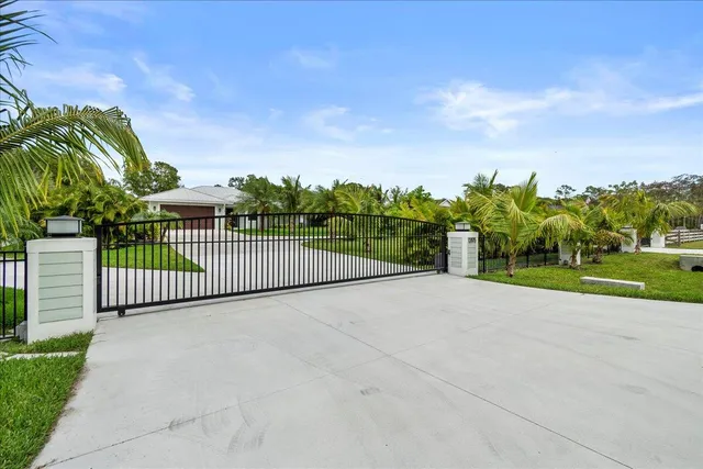 $2,450,000 | 12875 157th Street North, Jupiter, FL 33478