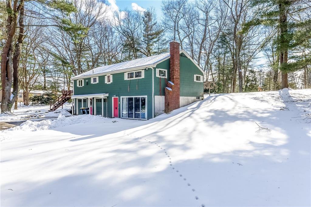 17 Breezy Knoll Road Smithfield, RI 02828 - Photo 2 of 39 Gallery Image 2