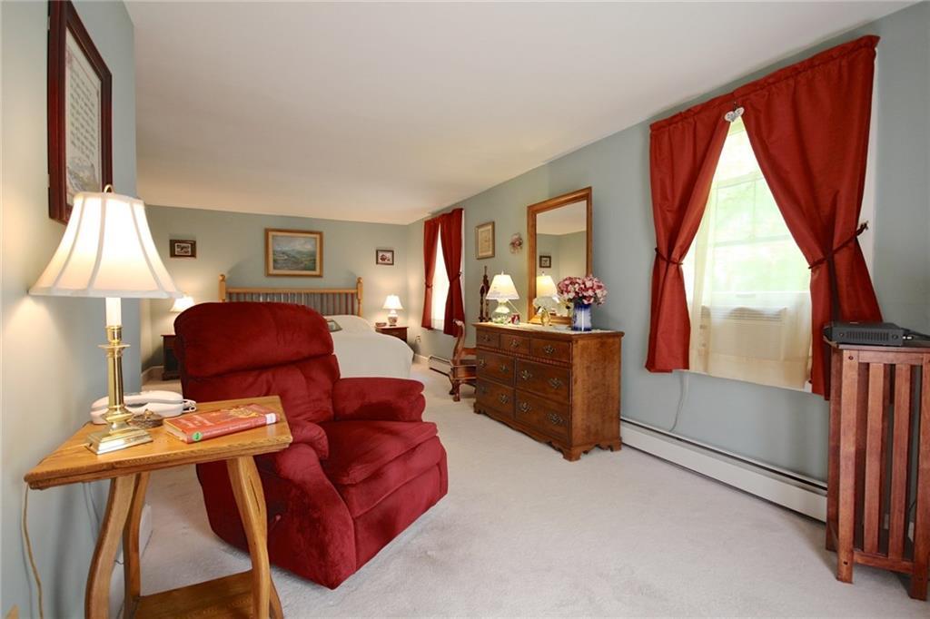 19 Philip Road Cape Elizabeth, ME 04107 - Photo 23 of 35 Photo