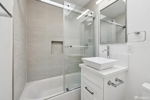 $1,049,000 | 3711 Market Street, Unit 3, San Francisco, CA 94131