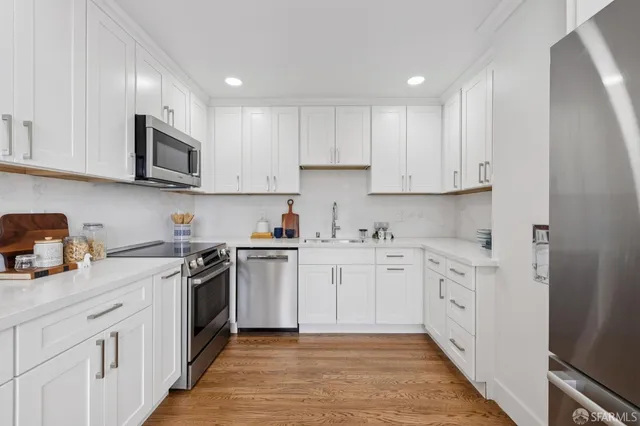 $1,049,000 | 3711 Market Street, Unit 3, San Francisco, CA 94131