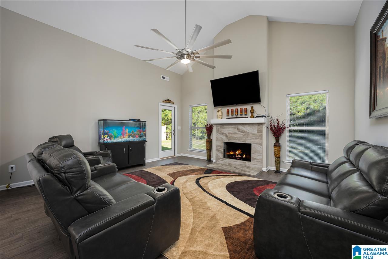 415 Sterling Place Odenville, AL 35120 - Photo 12 of 24