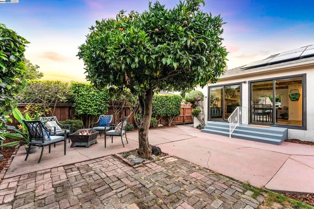 $998,000 | 24 Via Hermosa, San Lorenzo, CA 94580
