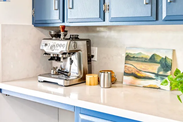 $998,000 | 24 Via Hermosa, San Lorenzo, CA 94580