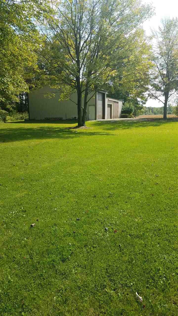 2312 West Neuman Road Rhodes, MI 48652 - Photo 9 of 34