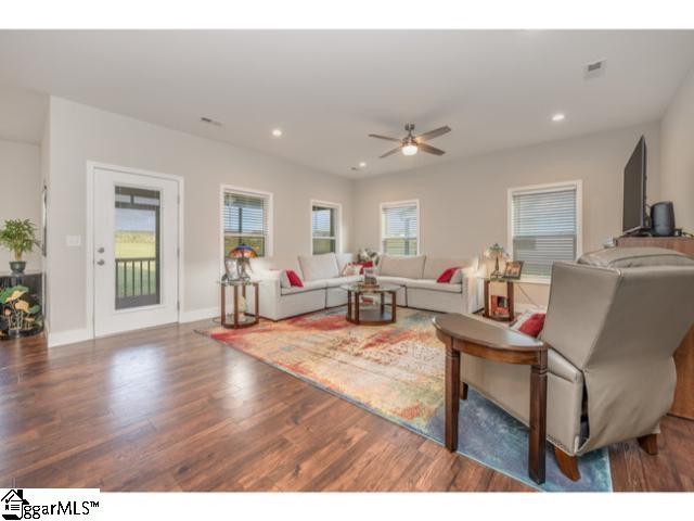 126 Lettie Road Gaffney, SC 29341 - Photo 3 of 30 Gallery Image 3