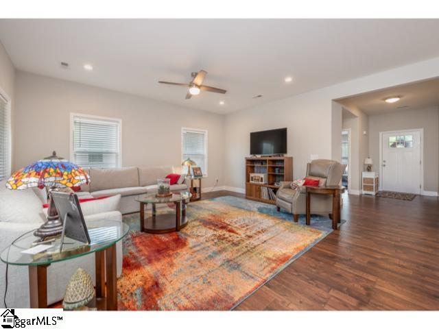 126 Lettie Road Gaffney, SC 29341 - Photo 4 of 30 Gallery Image 4