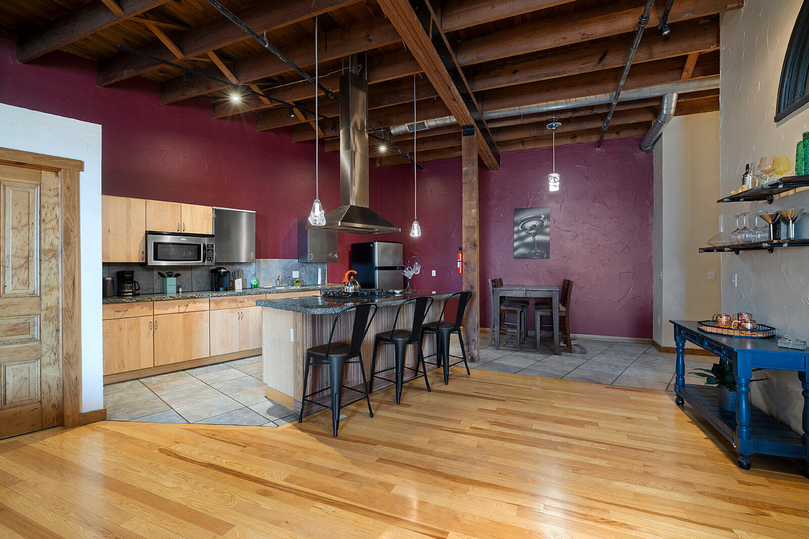 509 West Olive Street, Unit 204 Springfield, MO 65806 - Photo 6 of 27 JHP_0463