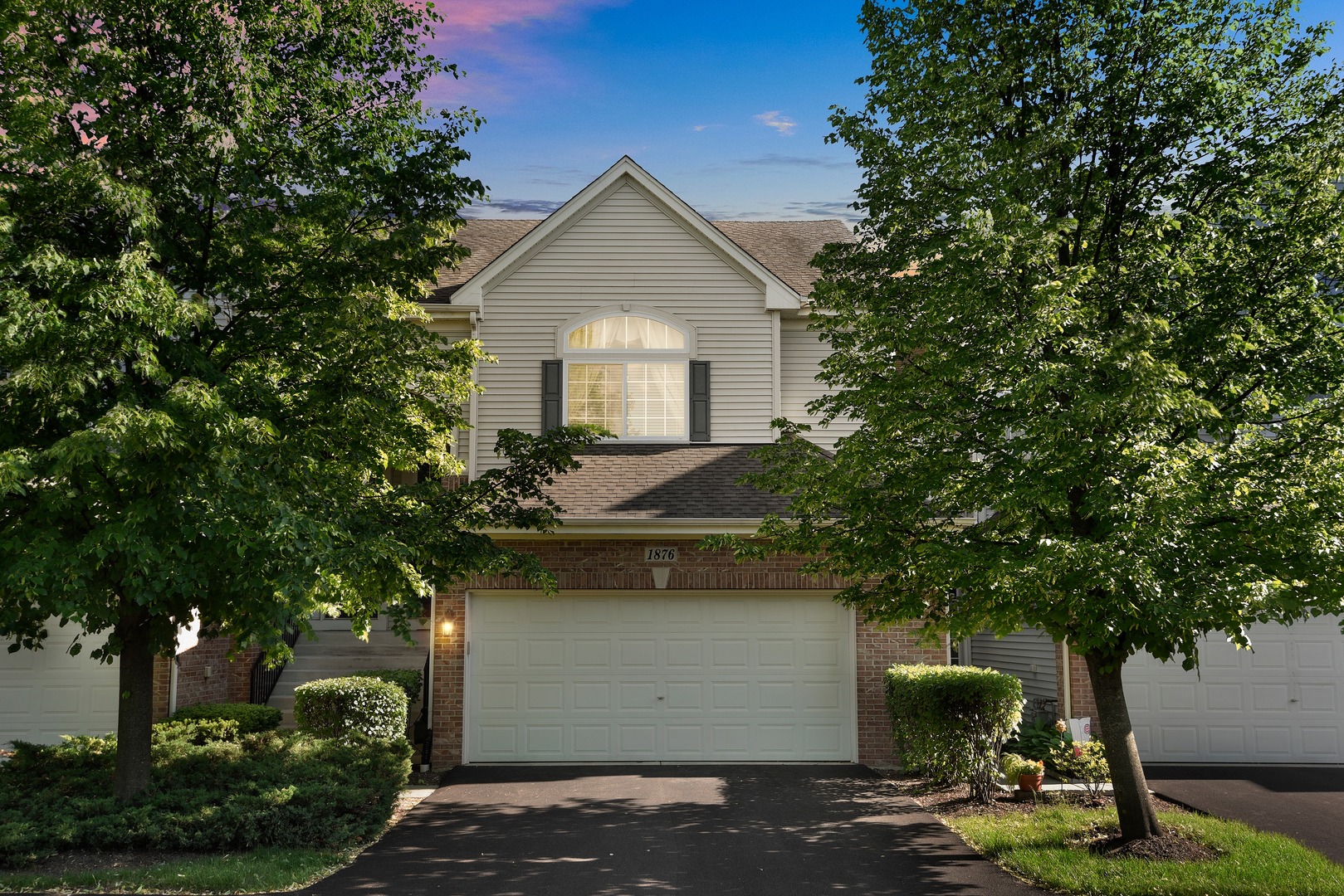 1876 Maureen Drive Hoffman Estates, IL 60192 - Photo 30 of 30