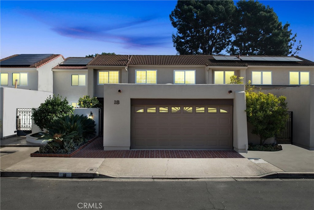 18 Meadowsweet Way Irvine, CA 92612 - Photo 51 of 66 Twilight