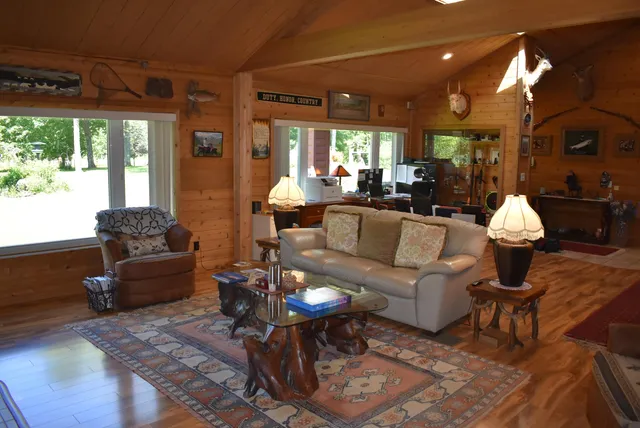 $799,000 | W7202 Kodiak Drive, Pembine, WI 54156