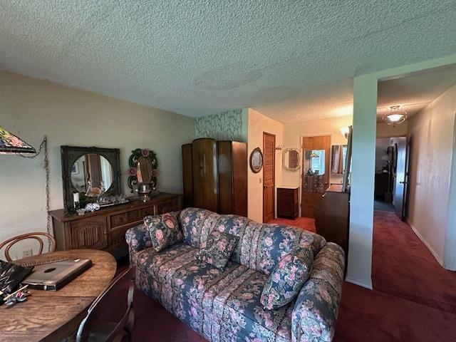 3199 Chateau Road, Unit 17 Mammoth Lakes, CA 93546 - Photo 22 of 23 a large bedroom with a bed and cabinets
