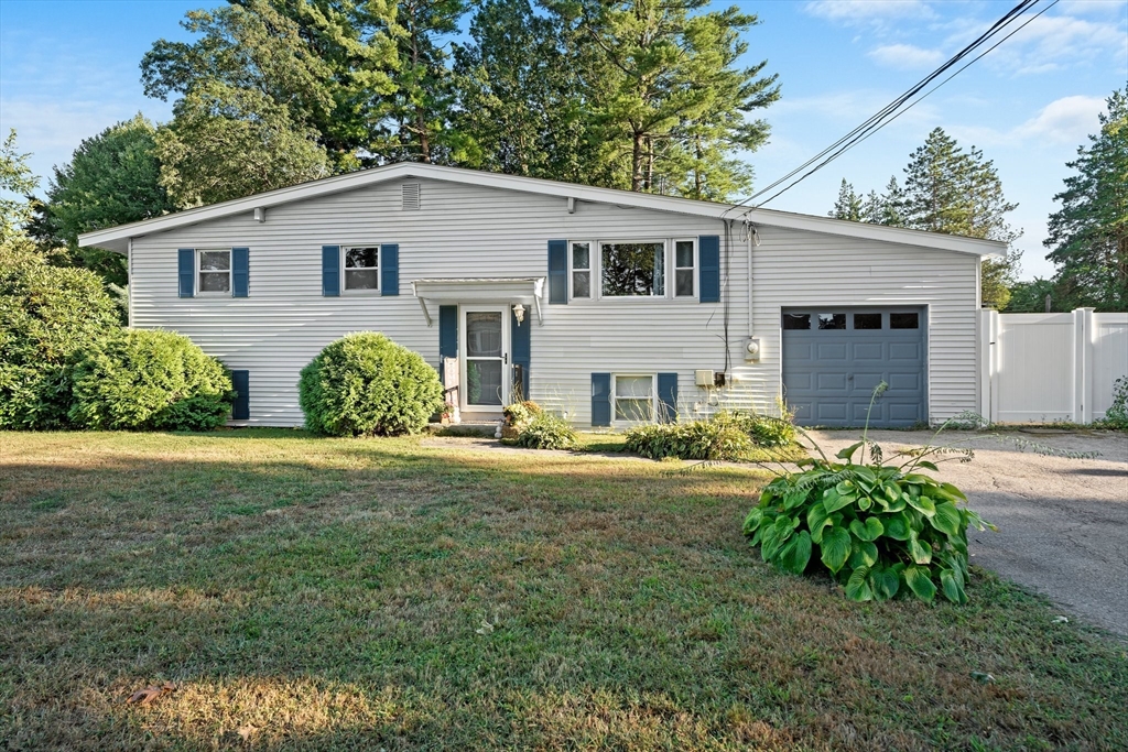13 Northgate Road Franklin, MA 02038 - Photo 1 of 34 Gallery Image 1