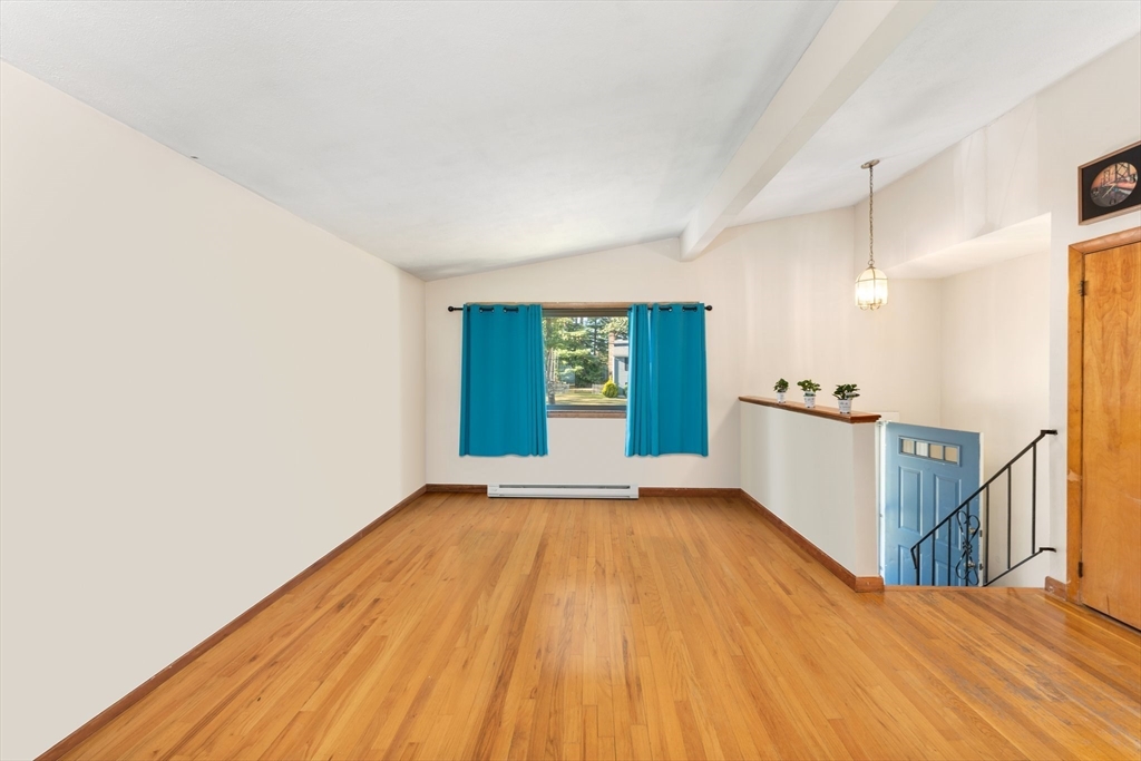 13 Northgate Road Franklin, MA 02038 - Photo 8 of 34 Gallery Image 8