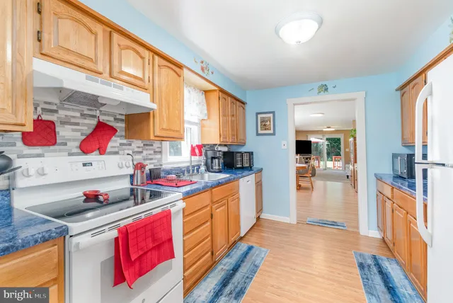 $299,500 | 414 South Parke Street, Aberdeen, MD 21001