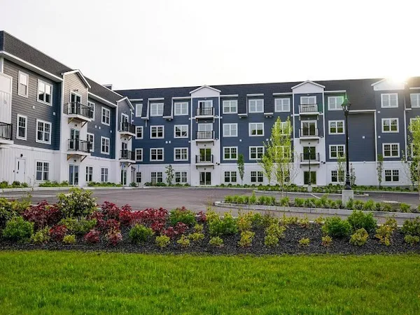 $715,000 | 485 Blue Hills Parkway, Unit 6, Milton, MA 02186