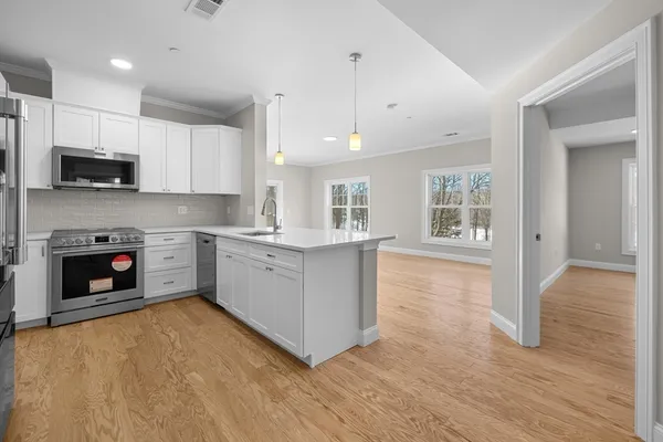 $715,000 | 485 Blue Hills Parkway, Unit 6, Milton, MA 02186