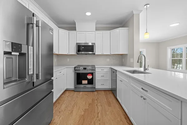 $715,000 | 485 Blue Hills Parkway, Unit 6, Milton, MA 02186