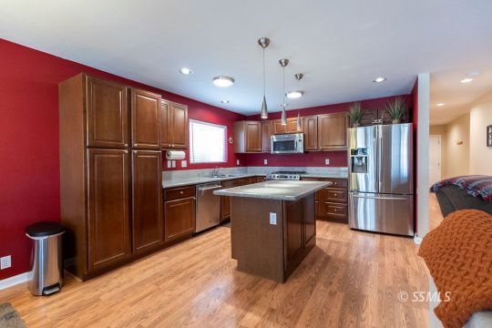 1124 South Mahan Street Ridgecrest, CA 93555 - Photo 11 of 31