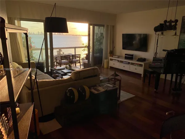 $3,750 | 2451 Brickell Avenue, Unit 11F, Miami, FL 33129