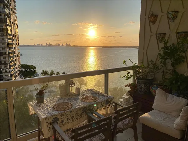 $3,750 | 2451 Brickell Avenue, Unit 11F, Miami, FL 33129