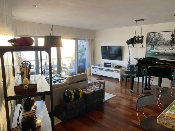 $3,750 | 2451 Brickell Avenue, Unit 11F, Miami, FL 33129