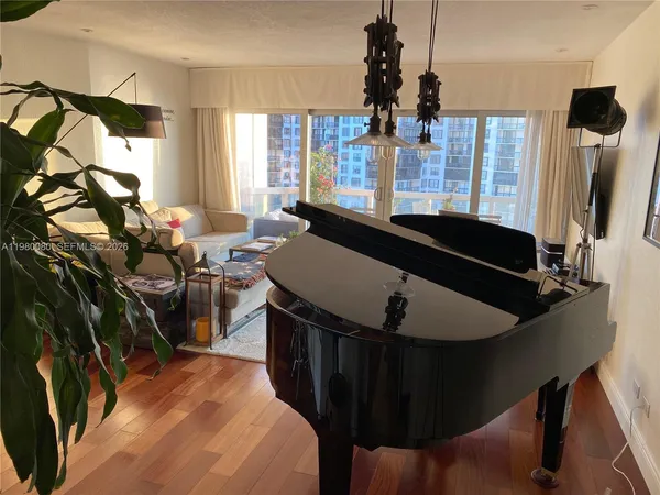 $3,750 | 2451 Brickell Avenue, Unit 11F, Miami, FL 33129