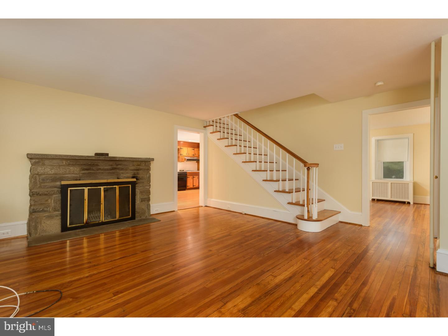 1100 West Welsh Road Ambler, PA 19002 - Photo 3 of 16 Living Room