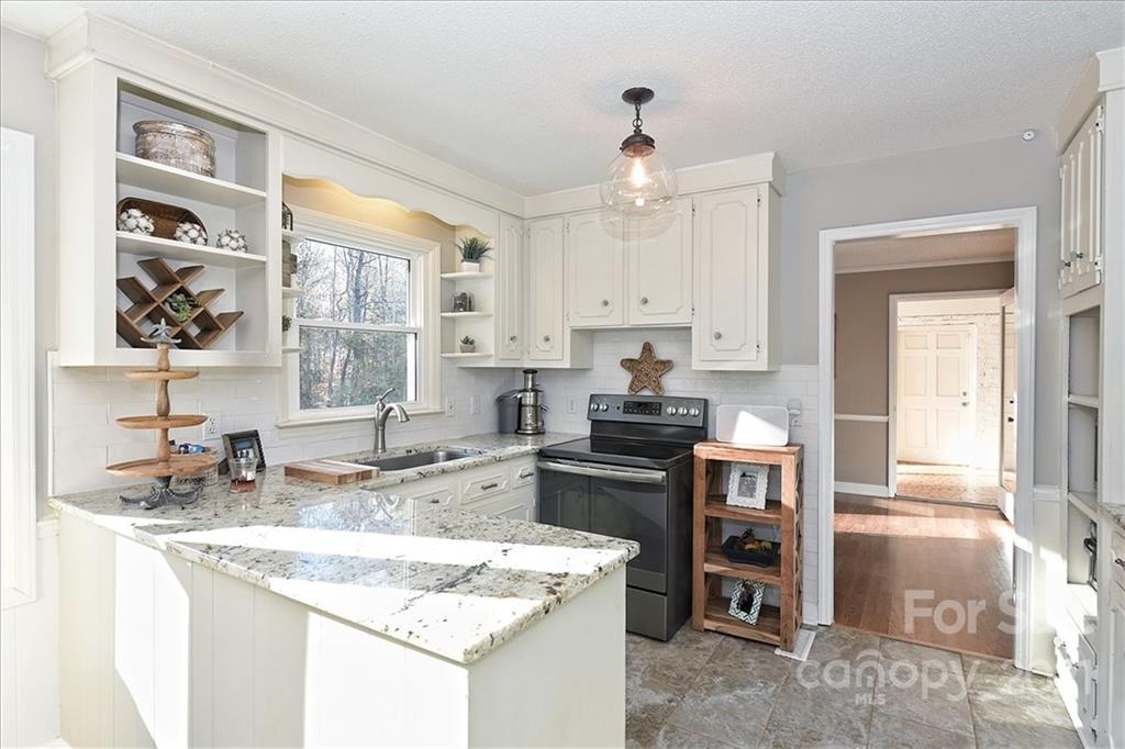 606 Maple Grove Church Road Weddington, NC 28104 - Photo 11 of 34 Gallery Image 11