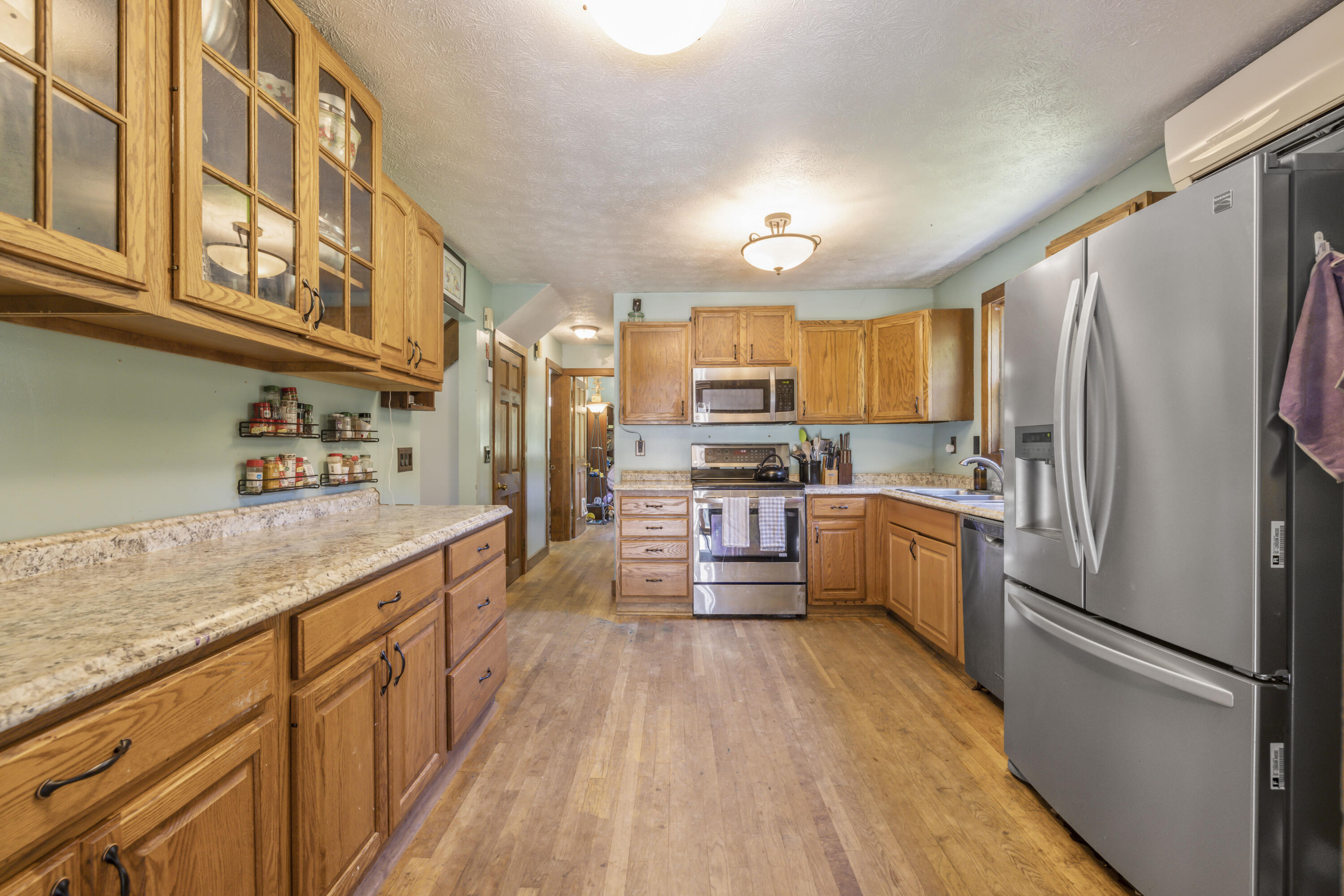 696 Goodwin Road Eliot, ME 03903 - Photo 8 of 36 3G0A0138