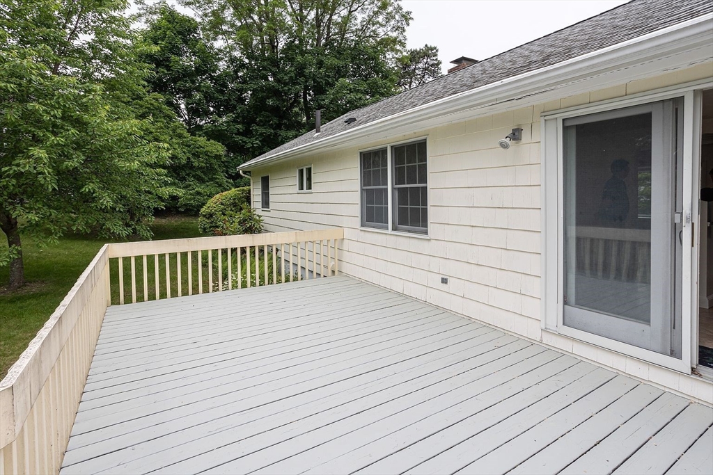 16 Westwood Road Lexington, MA 02420 - Photo 19 of 22 Gallery Image 19