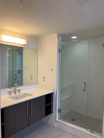 $2,600 | 7661 Northwest 107th Avenue, Unit 706, Doral, FL 33178