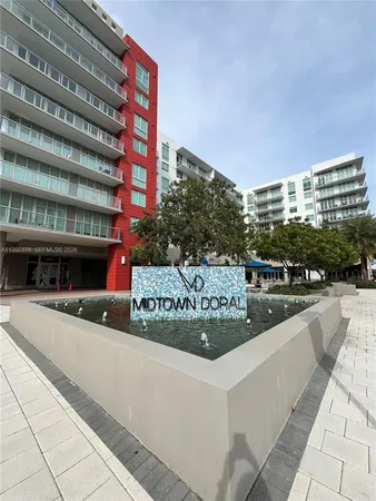 $2,600 | 7661 Northwest 107th Avenue, Unit 706, Doral, FL 33178